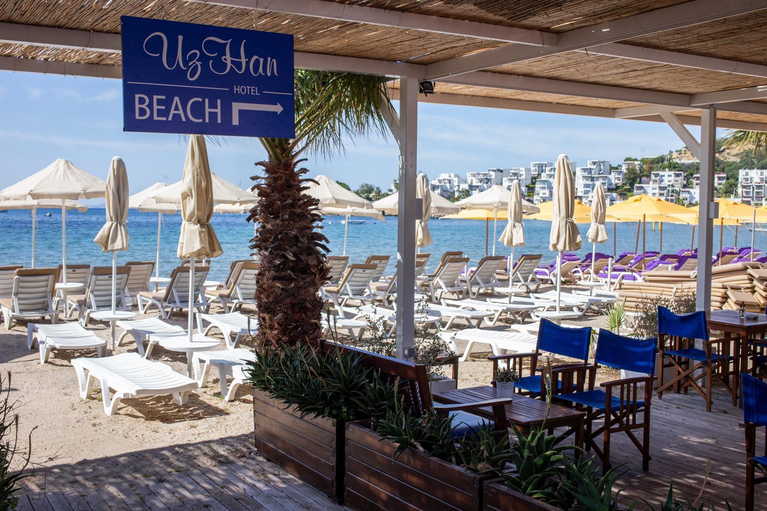 Uzhan Beach Hotel Бітез Екстер'єр фото